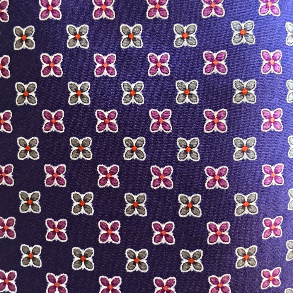 Valentino 100% Silk purple print tie